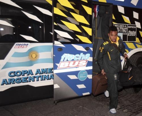 2011-06-222011-06-22t023330z_01_pw02_rtridsp_3_soccer-latam-copaamerica_reuters