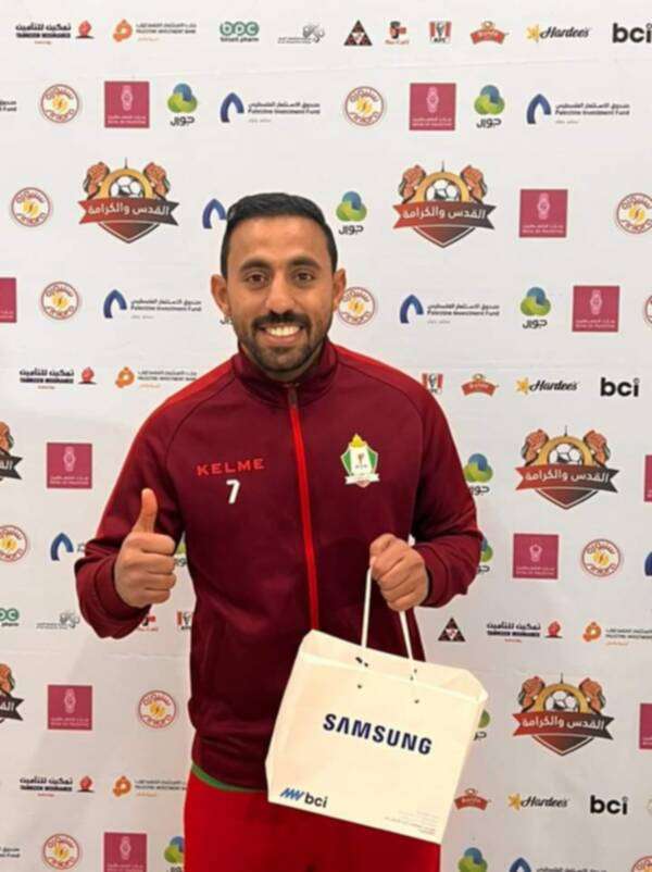 منذر أبو عمارة