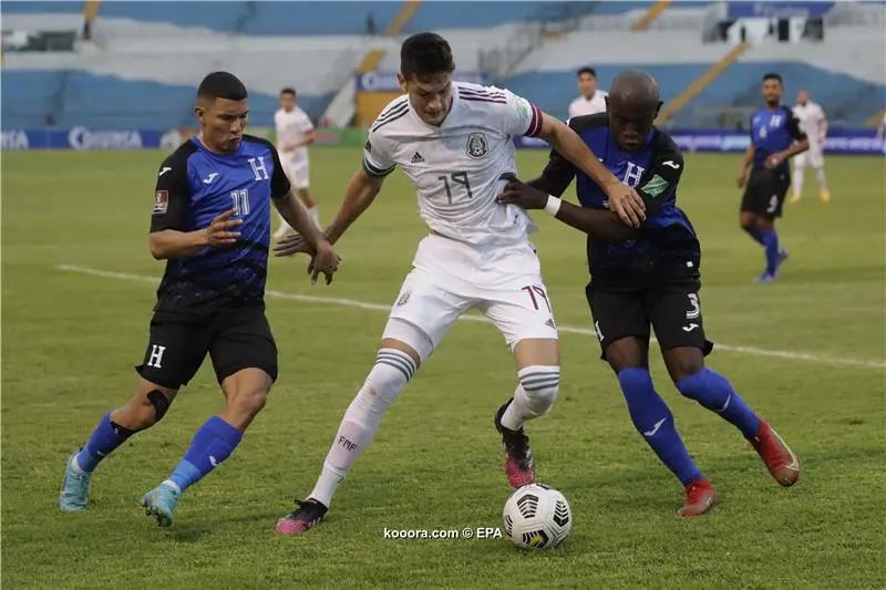 ?i=epa%2fsoccer%2f2022-03%2f2022-03-28%2f2022-03-28-09854311_epa