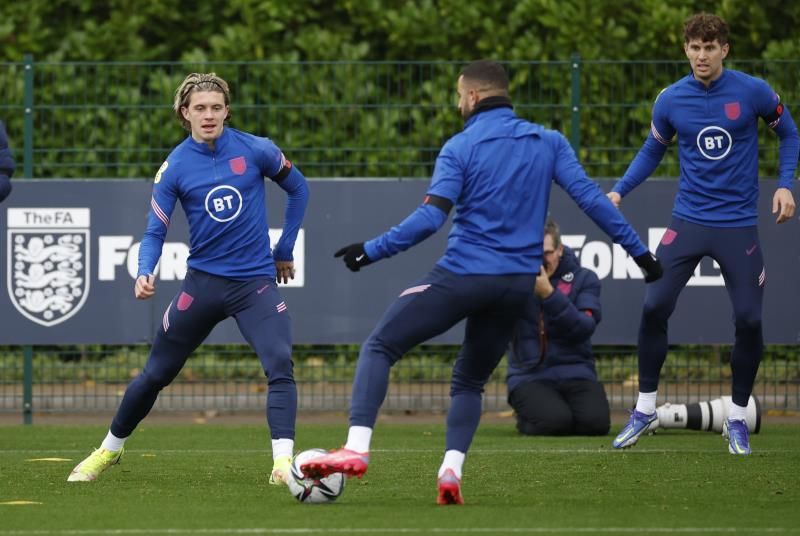 لاعبو منتخب إنجلترا