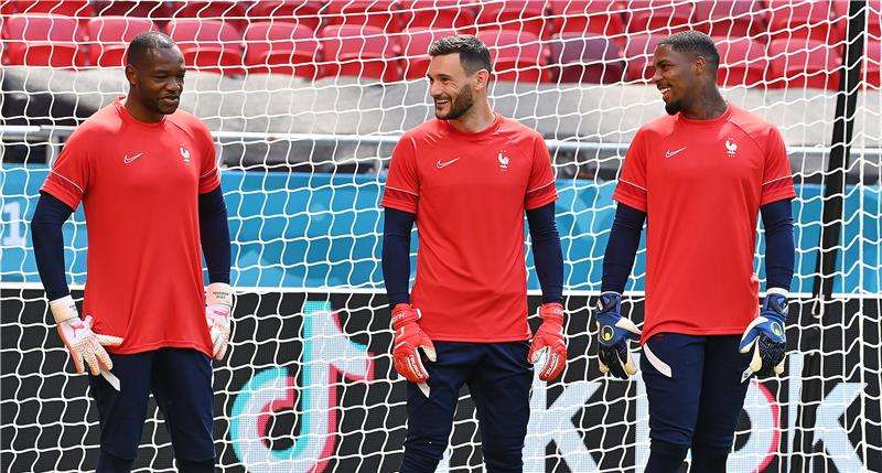 حراس مرمى فرنسا