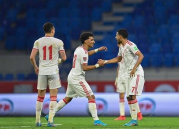 لاعبو الإمارات