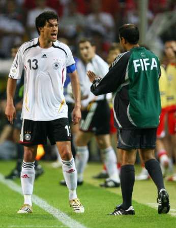 2006-06-14t202739z_01_wcvp56_rtridsp_2_sport-soccer-world