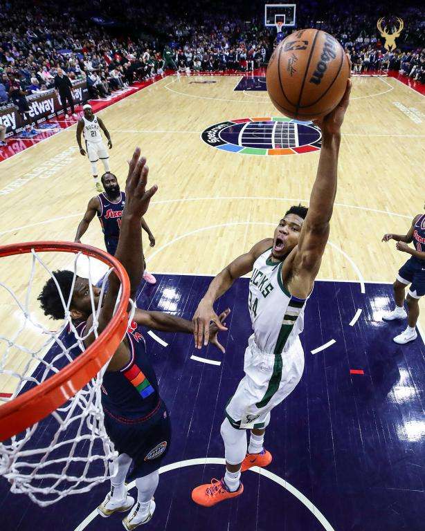 من مباراة ميلواكي بكس وفيلادلفيا سيفنتي سيكسرز 