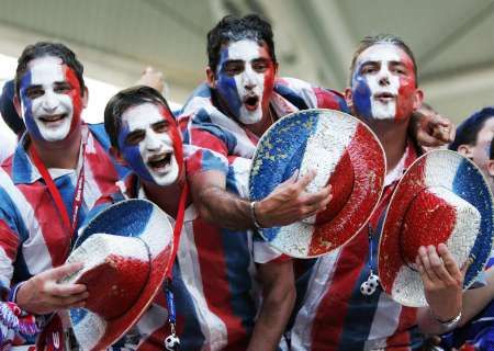2006-06-18t190111z_01_wcdy04_rtridsp_2_sport-soccer-world