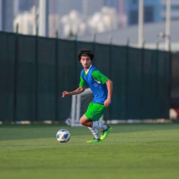 زيدان إقبال