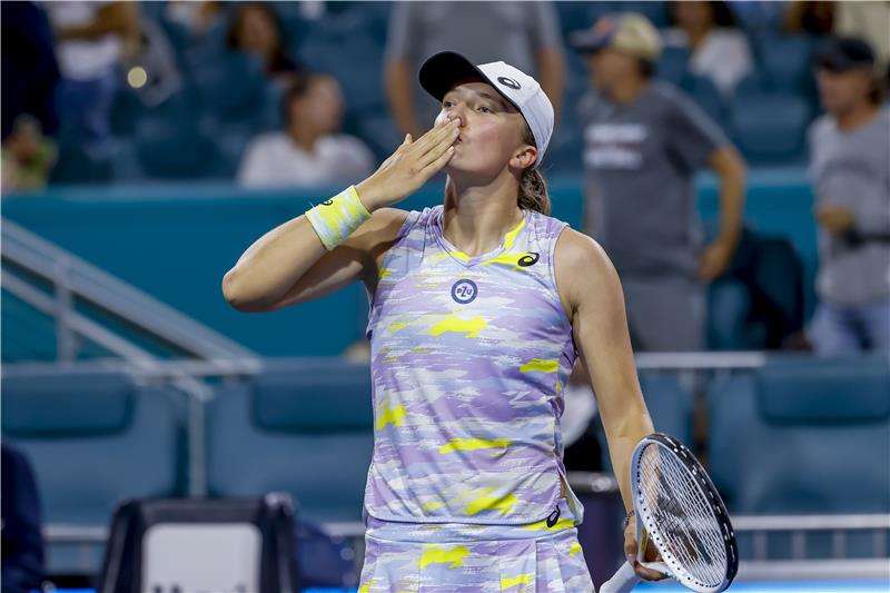 إيجا سواتيك