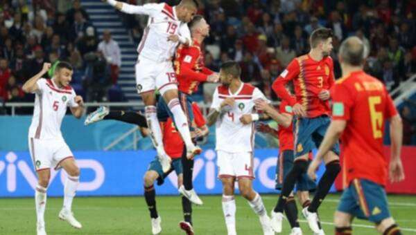 من لقاء المغرب وإسبانيا