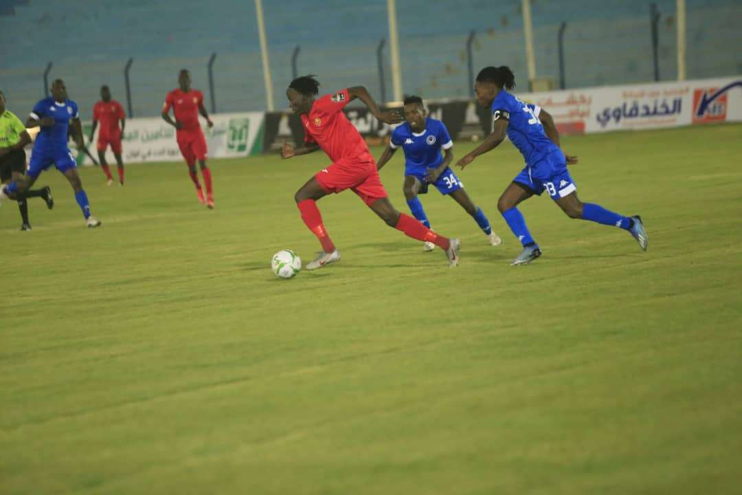 الهلال والمريخ