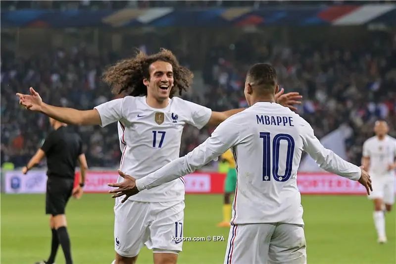 ?i=epa%2fsoccer%2f2022-03%2f2022-03-30%2f2022-03-30-09860029_epa