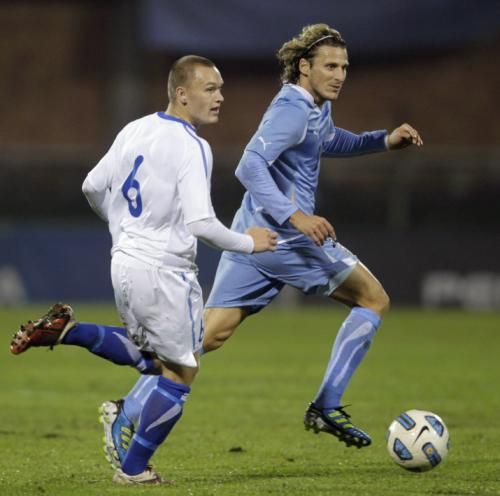 2011-06-232011-06-23t234344z_01_ast01_rtridsp_3_soccer-friendly_reuters