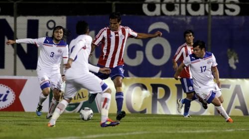 2011-06-242011-06-24t004940z_01_asu10_rtridsp_3_soccer-friendly_reuters