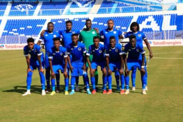 لاعبو الهلال