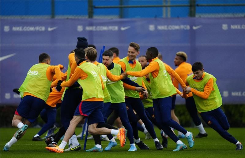 لاعبو برشلونة