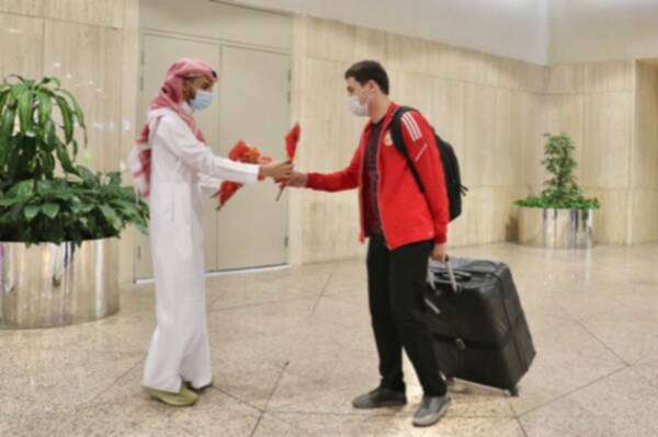 من وصول البعثة