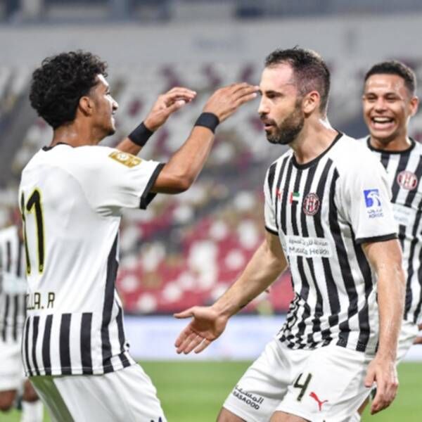 لاعبو الجزيرة