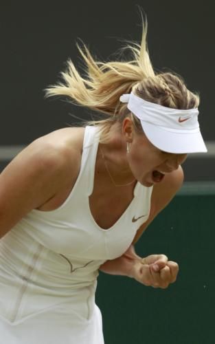 2011-06-242011-06-24t141236z_01_wim085_rtridsp_3_tennis-wimbledon_reuters