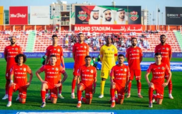 لاعبو شباب الأهلي