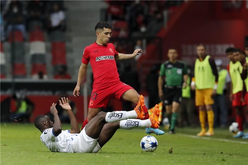 لقطة من المباراة