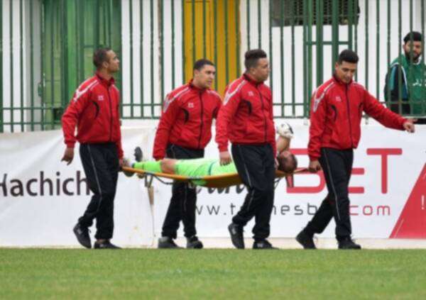 فاروق بن مصطفى يغادر مصابا