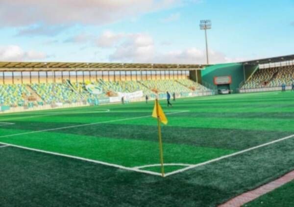 ملعب شهداء بنينا