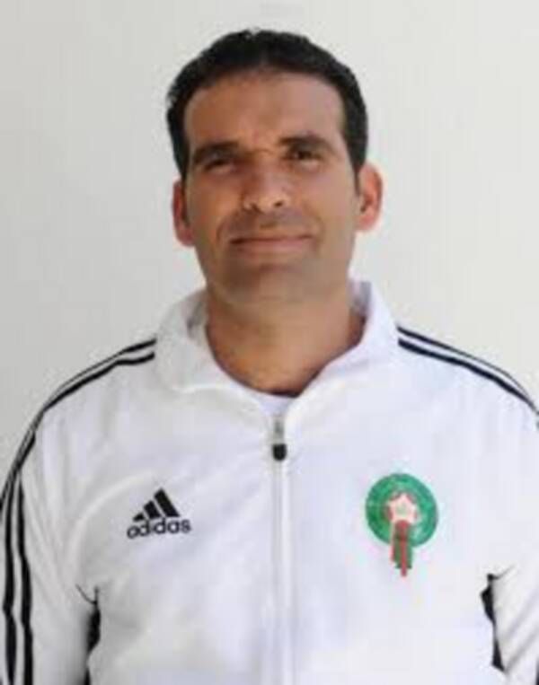 هشام الدكيك