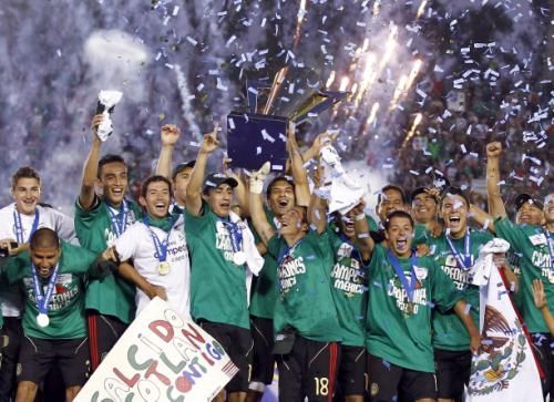 2011-06-262011-06-26t034957z_01_pas39_rtridsp_3_soccer-concacaf_reuters