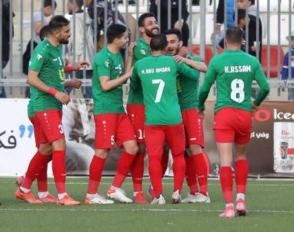 فريق الوحدات  