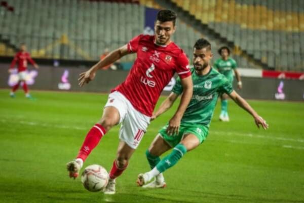 من لقاء الأهلي والمصري