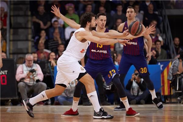 من مباراة سابقة بين الفريقين