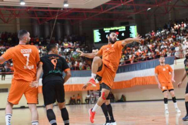 من الدوري السعودي