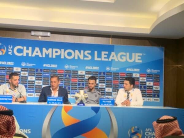 من المؤتمر الصحفي