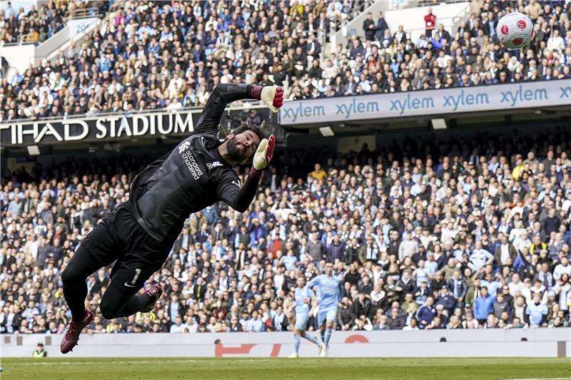 أليسون بيكر