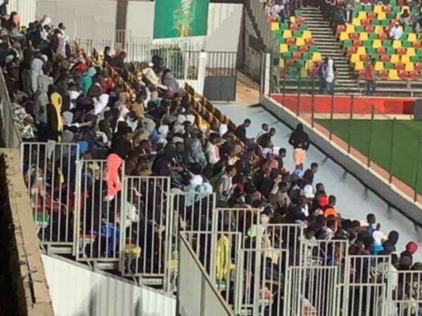 من الحضور الجماهيري