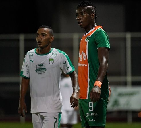 من الدوري البنمي