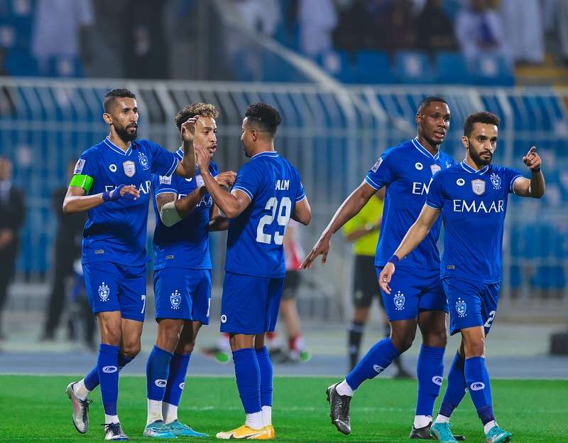 لاعبو الهلال