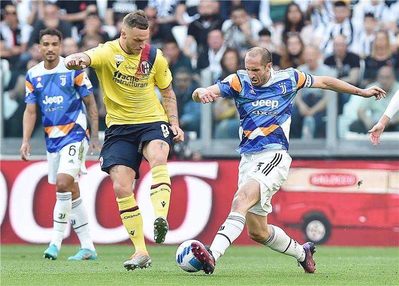 يوفنتوس وبولونيا