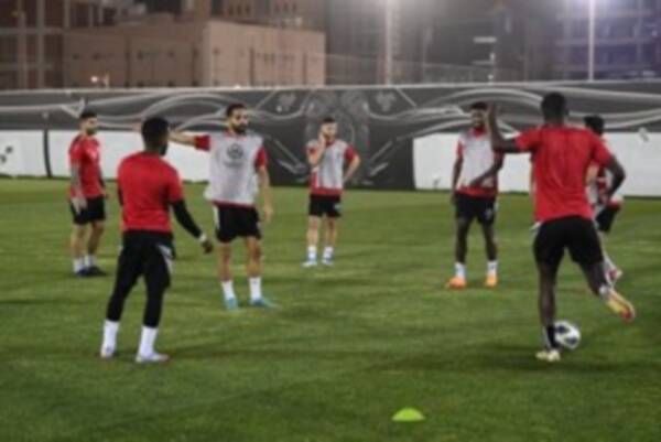 لاعبو الشباب