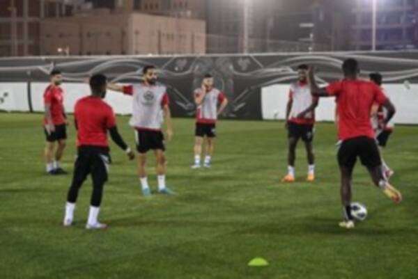 لاعبو الشباب