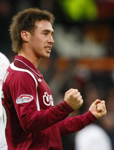2011-06-282011-06-28t114110z_01_sin10_rtridsp_3_soccer-europe-scotland-hearts_reuters