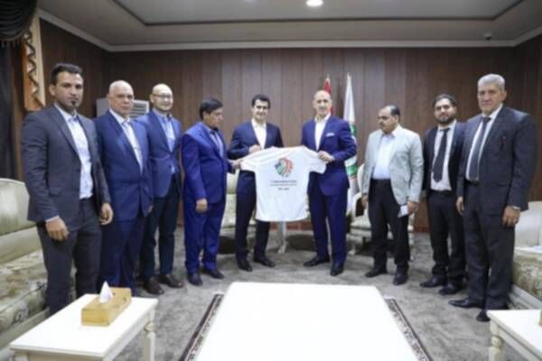 من الاجتماع