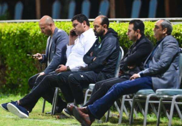 من الاجتماع