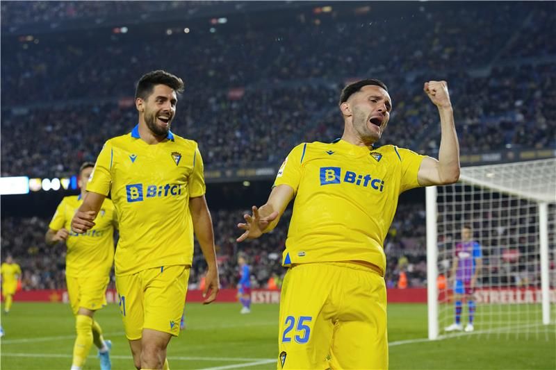 لوكاس بيريز