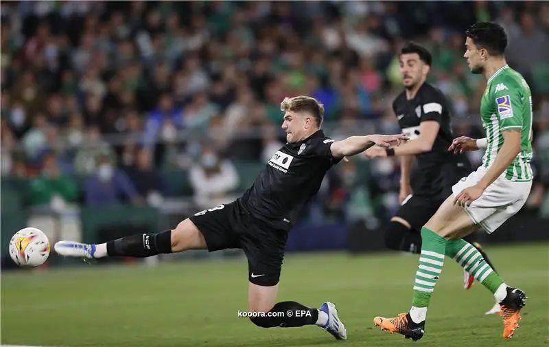 ?i=epa%2fsoccer%2f2022-04%2f2022-04-19%2f2022-04-19-09897951_epa