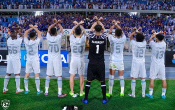 لاعبو الهلال