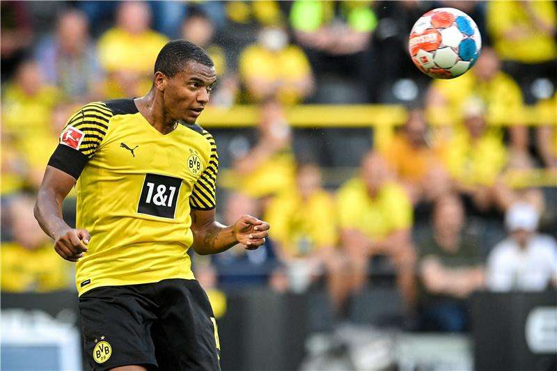 مانويل أكانجي