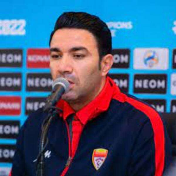  جواد نيكونام