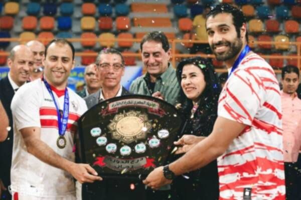 من مراسم تتويج الزمالك بدوري الطائرة 