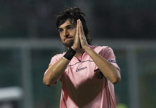 2010-10-21t211631z_01_gsp31_rtridsp_3_soccer-europa_reuters