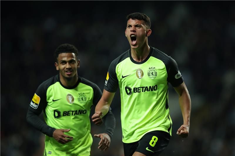 لاعبو سبورتنج لشبونة